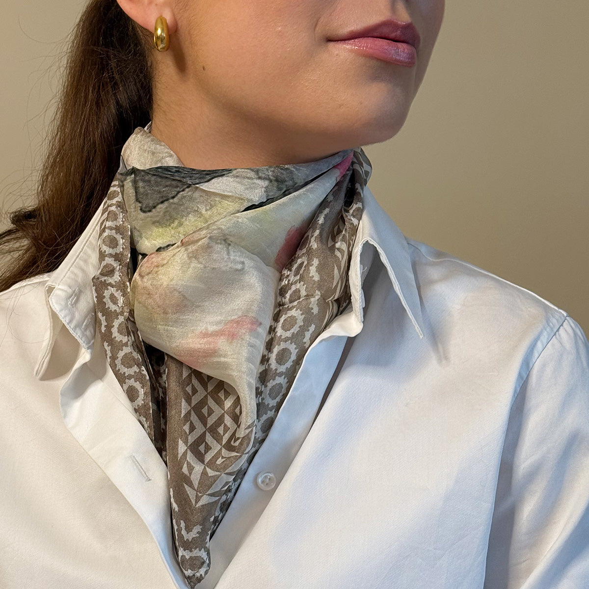 Skjerf i ekte silke, soft tones