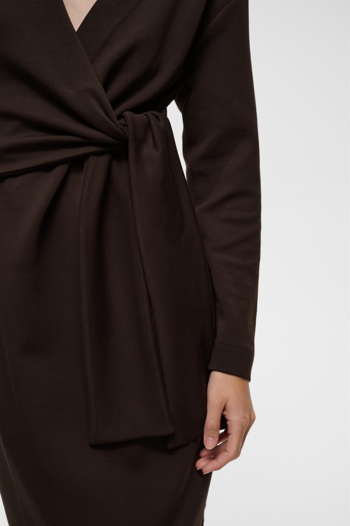 AGGIEIW VINCENT KNOT DRESS