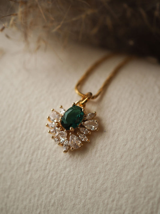 Green Half Sparkle Necklace